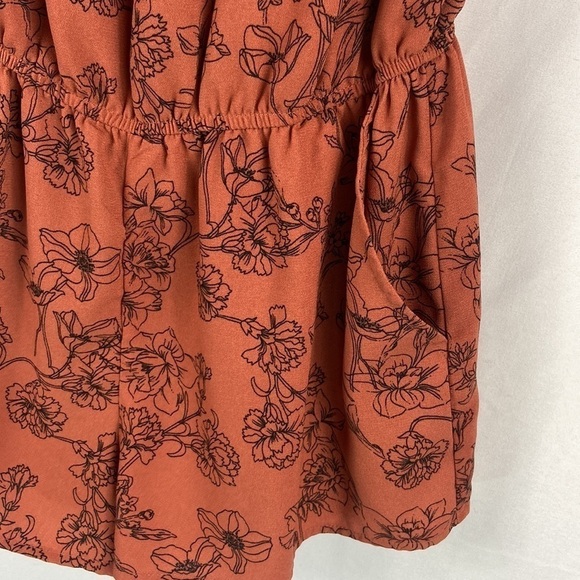 Forever 21 Rust Orange Floral Sleeveless Romper with Pockets - Picture 4 of 6